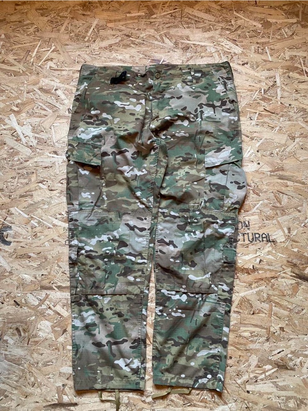 Men's Cargo Pants in Multicam Camo-XL
